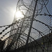 Число осужденных молодых людей в Латвии сократилось почти вдвое Число осужденных молодых людей в Латвии сократилось почти вдвое