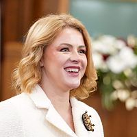 «Считает, что 120 000 в год — средняя зарплата!” Силиня в отрыве от реальности?