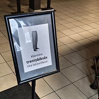 Популярный клуб в Елгаве напомнил о дресс-коде; не всем это оказалось по душе