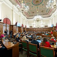 Бюджет Сейма вырастет на 2 млн, несмотря на обещания экономить Бюджет Сейма вырастет на 2 млн, несмотря на обещания экономить