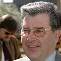 35 лет назад Горбунов подписал от имени Латвии Резолюцию о национальном равноправии. Когда же она вступит в силу?