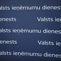 Золотые парашюты налоговой. Почти 2,5 миллиона евро направят на пособия увольняемым из VID