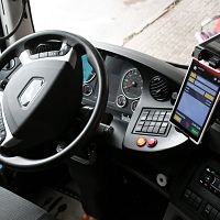 Билингвальный скандал в автобусе: хочешь командовать — езжай на такси