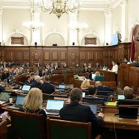 Сейм утвердил реформу пенсий за выслугу лет: изменения с 2027 года