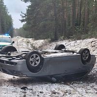 Опасный дрифт: водитель без прав уложил BMW «на лопатки»