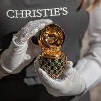 Новозеландец проглотил яйцо Фаберже стоимостью 19 тыс. долларов