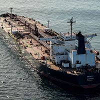 Евросоюз готов полностью блокировать перевозки российской нефти Евросоюз готов полностью блокировать перевозки российской нефти