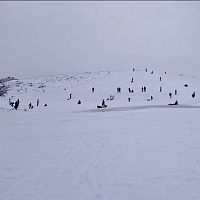 «Девочка сломала спину, а мальчик, похоже, шею»: страсти на рижской горке