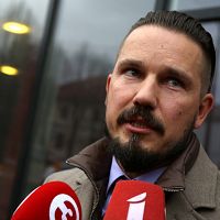 «Каждый спасается как может»: адвокат Дзанушканс не верит обещаниям власти