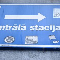 У Центрального вокзала открыли бесплатную парковку. На первые 10 минут