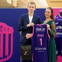 Баскетболист Витолс получил повестку в армию по лотерее