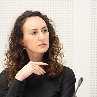 Омбудсмен: банки рискуют оставить многих людей за бортом