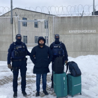 Ланга, фас! Из Эстонии выслали двух «студентов» — сторонников «Хезболлы»