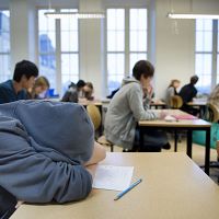 В Швеции задержали 12-летнего киллера: кто и как делает преступников из детей?