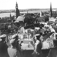 Немцы в Риге! Взорванные мосты, парад на Эспланаде, прибытие кайзера: фильм о событиях 1917 года