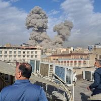 Основная цель — поразить «как можно больше лидеров Ирана»: иранцы отвечают ударами по Израилю и Катару