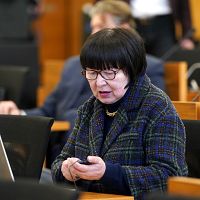 «Ja tev gribās, iekod ribās!»: Ланга показала свой знаменитый уровень культуры