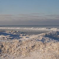 Понедельник будет солнечным, но усилится ветер