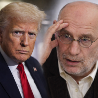 «Америка катится в…» Акунин наехал на Трампа — ему ответил русский эмигрант