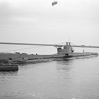 Герой и военный преступник в одном лице: карьера командира британской подлодки