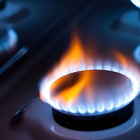 Депутат предложил запретить газовые плиты, чтобы меньше платить за электричество: как вам идея?