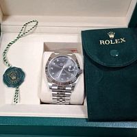 Нужда и долги заставили? Следователь СГД решился на хищение дорогих часов