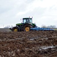 Дешевле вообще не работать: фермеры о ценах на топливо и удобрения