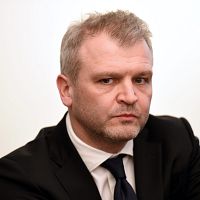 Скандал вокруг Нурмуйжского замка. Бывшая Олега Филя требует 30 000 евро у миллионера