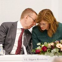 В 22 уже советница министра здравоохранения: как «Новое единство» пристраивает своих