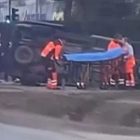 «Машина скользила на боку»: очевидцы о смертельной аварии в Елгаве