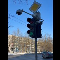 Светофор-ловушка в центре Риги? Полиция разъясняет нюансы (ВИДЕО) Светофор-ловушка в центре Риги? Полиция разъясняет нюансы (ВИДЕО)