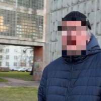 Самоудовлетворялся прямо у школы: жители Иманты «сняли морду на видео» (ФОТО)