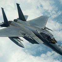 Первый самолёт ВВС США  бит прямо над Ираном: обе стороны усиленно ищут спасшегося лётчика