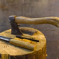 Латвийский Раскольников: в Даугавпилсе мужчина зарубил мать и закопал её тело Латвийский Раскольников: в Даугавпилсе мужчина зарубил мать и закопал её тело