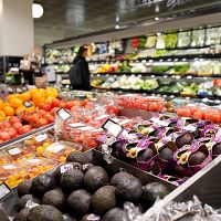 У вас на полках такой выбор, которого нет в Европе: восторженный пост эмигрантки вызвал бурную дискуссию У вас на полках такой выбор, которого нет в Европе: восторженный пост эмигрантки вызвал бурную дискуссию