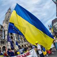Украинские беженцы: кому не продлят временную защиту в ЕС?