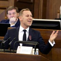 Ну что, соскучились? В политику Латвии возвращается Ариго Торо… то есть Гобземс