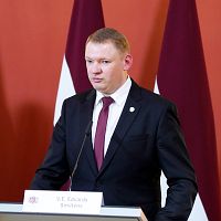 Теперь обществу придётся столкнуться с «жёсткой реальностью»: Смилтенс об историческом значении сегодняшнего дня