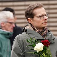 Депутат Клотиньш предлагает приглашать в Латвию филиппинок: почему их?