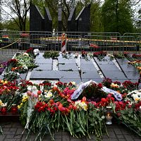 Полиция: 9 мая в отдельных случаях использовались символы, прославляющие военную агрессию