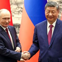 На надеждах ЕС и США поставлен крест: три главных итога встречи Путина и Си