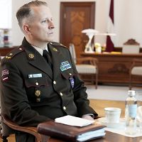 Технологии и культура боеготовности: Латвия готовит армию нового образца