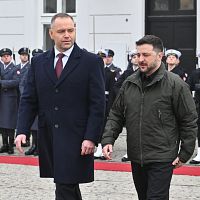 Президент Польши лишил Владимира Зеленского высшей награды своей страны: за что? Президент Польши лишил Владимира Зеленского высшей награды своей страны: за что?