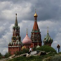 Зеленский: «Когда в сторону Москвы полетит уже не сто дронов, а тысяча, он поймет»