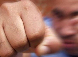 Maijā turpinās iztiesāt krimināllietu pret bokseri Zuti par jaunieša piekaušanu