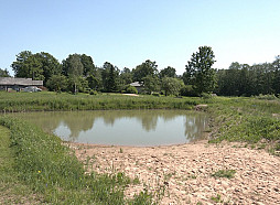 Krimināllietu pret māti, kuras nolaidības dēļ Ropažu novadā dīķī noslīka sešus gadus veca meita, sāks iztiesāt pavasarī