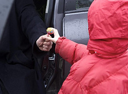 Pēc divu gadu pauzes vēl vienā lietā pedofilam piespriests mūža ieslodzījums