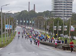 Rīgas maratona dalībniekus gaida mākoņains laiks un neliels lietus
