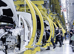 FM: Šogad apstrādes rūpniecība Latvijā varētu pieaugt par 2-3%