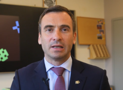 EP deputāts: Eiropas armijās jāaudzē personālsastāva apjoms